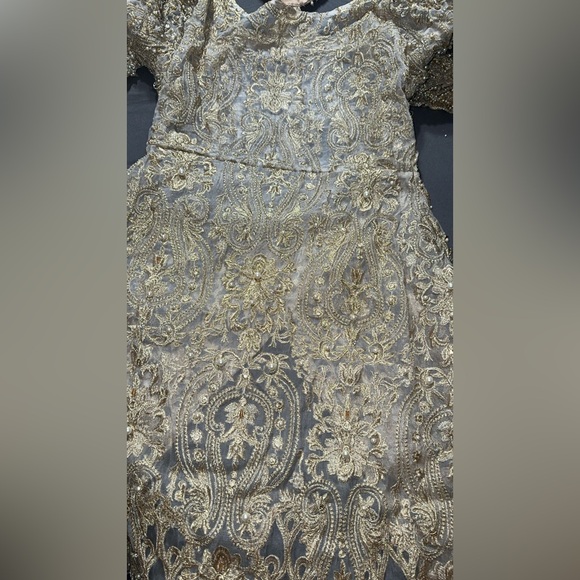 Kanwal Malik (Elegant Gold and White Embellished dress) small size - Picture 13 of 16
